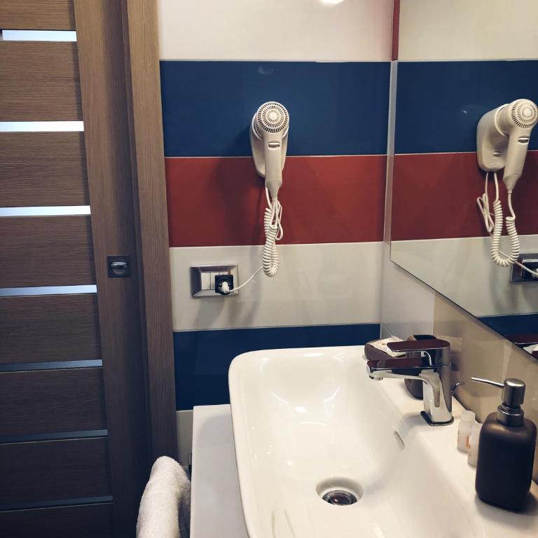 La Stella Di Napoli B&B - Camera Matrimoniale con Bagno Privato - 20