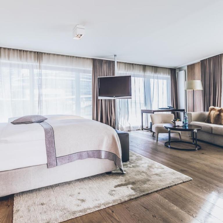Elizabeth Arthotel Adults Only - Junior Suite mit Balkon - 1