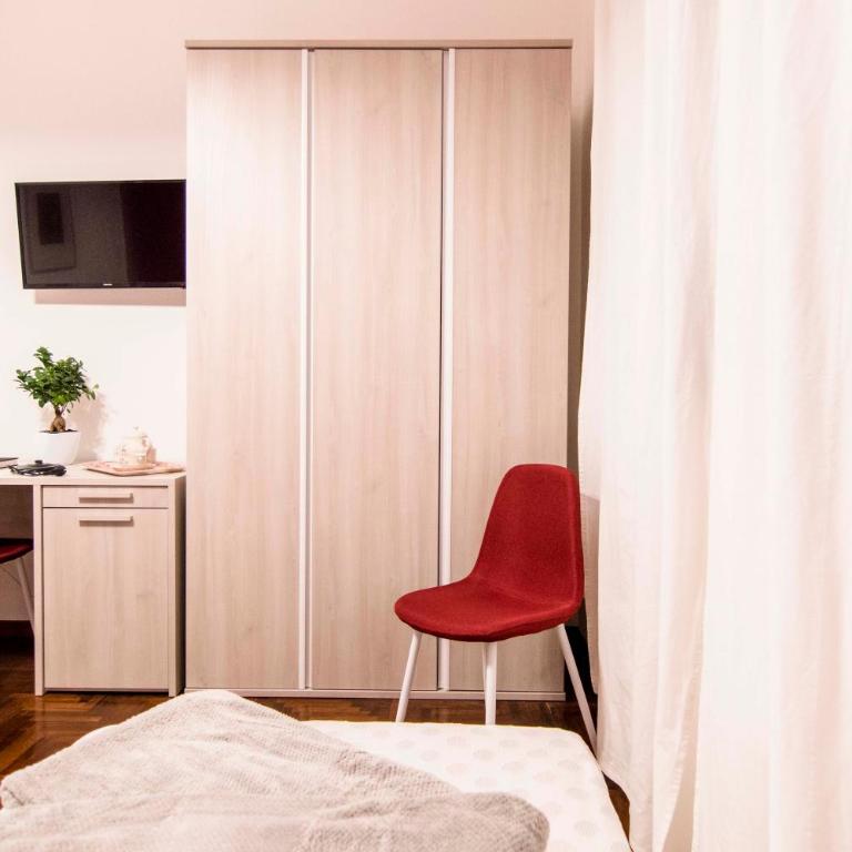 Tetide Home - Triple Room with Private Bathroom - 7