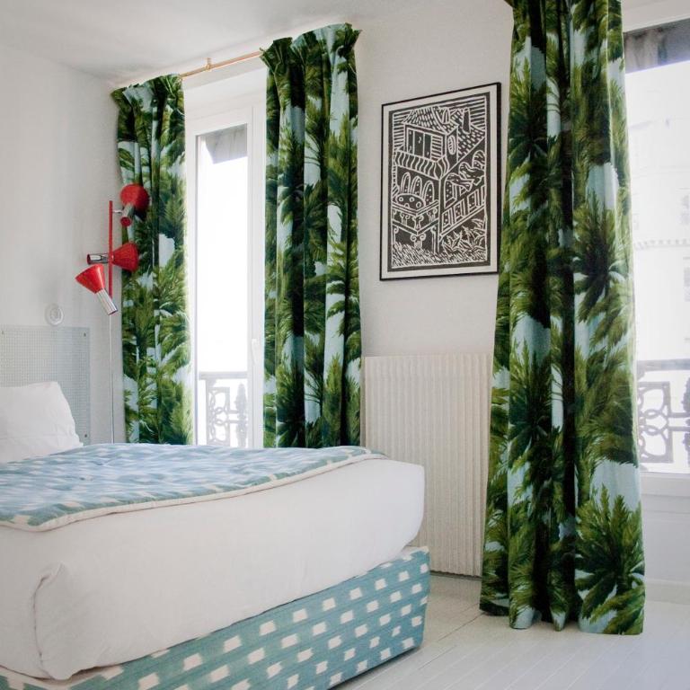 Hôtel du Temps Paris - Standard Double Room - 1