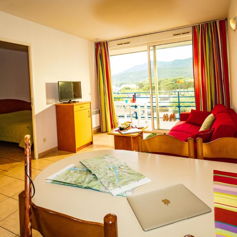 Appart Hôtel Mer & Golf Port Argelès - Appartement 1 Chambre - Côté Montagne - 7