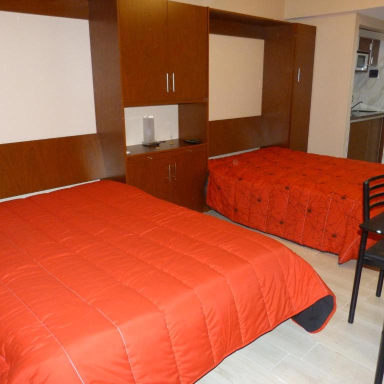 Esmeralda y Tucumán - Apartamento - 4