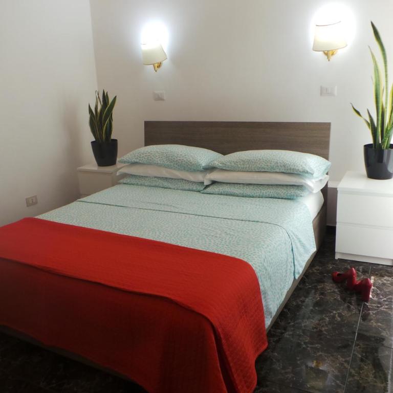 Hotel Castelfidardo - Camera Familiare con Bagno Privato - 5
