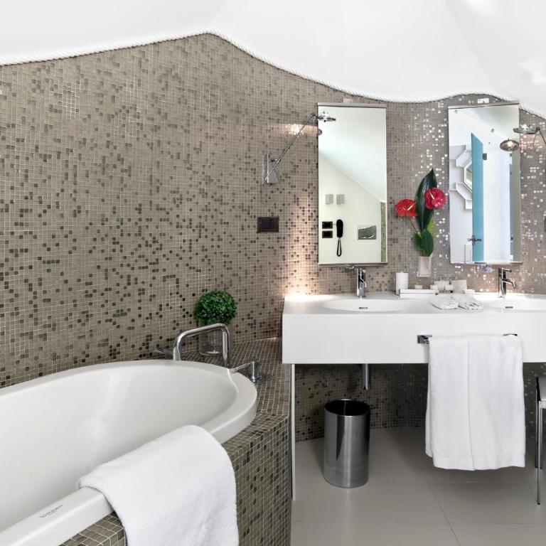 LHP Hotel Santa Margherita Palace & SPA - Suite con Terrazza e Accesso Spa - 4