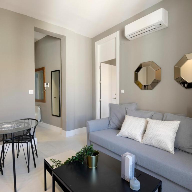 tuGuest Placeta de San Gil Apartments - One-Bedroom Apartment - 4