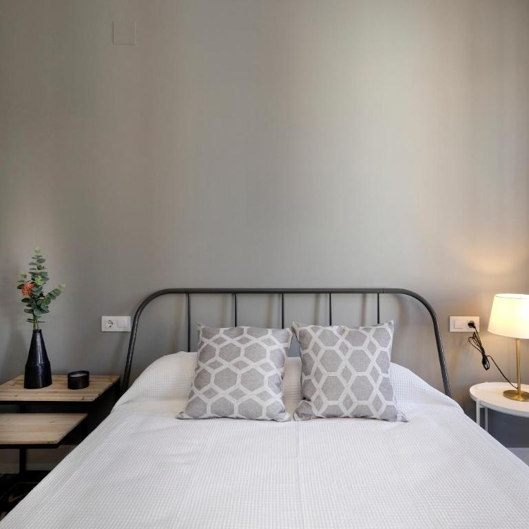 tuGuest Placeta de San Gil Apartments - One-Bedroom Apartment - 7