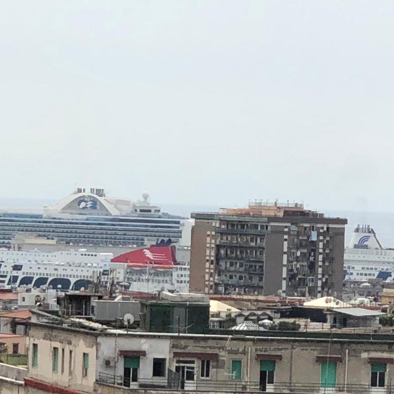Ottieri Apartment Napoli Room&Kitchen with Panoramic View - Family Room with Sea View - 14