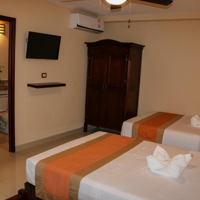 Hotel Gayser - Habitación Familiar Deluxe - 2
