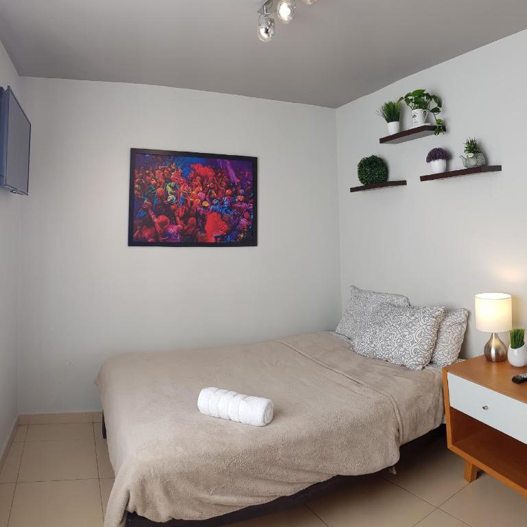 Becerra Apartments - Double Room with Shared Bathroom - 5