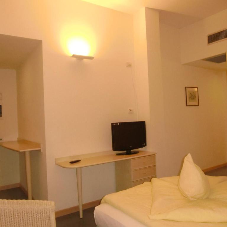 Beach Hotel Du Lac Malcesine - Suite con Terrazza e Vista Lago - 6