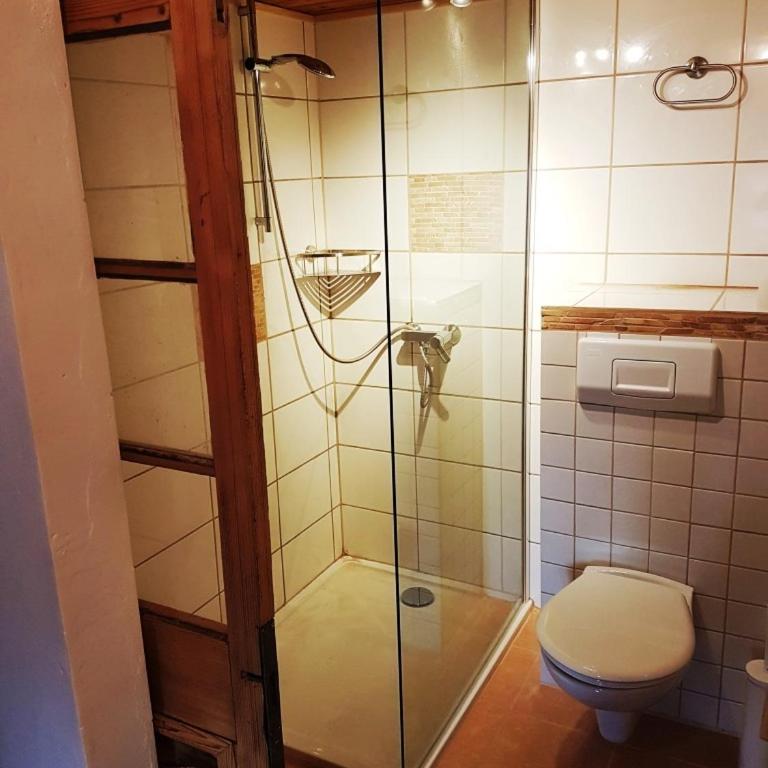 Pension Hirsch - Einzelzimmer mit Bad - 1