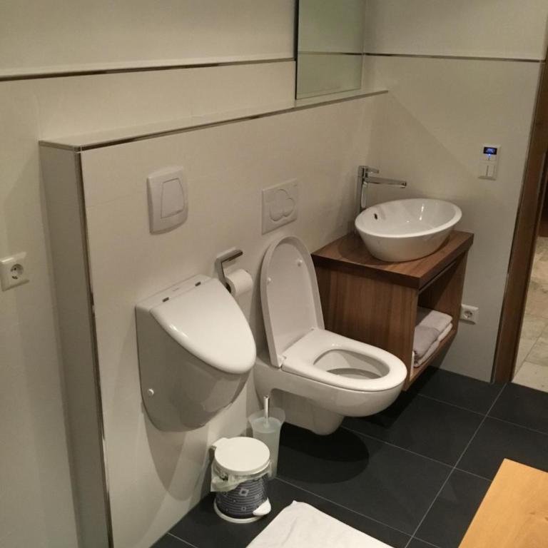 Franzn Apartments - Two-Bedroom Apartment - 1