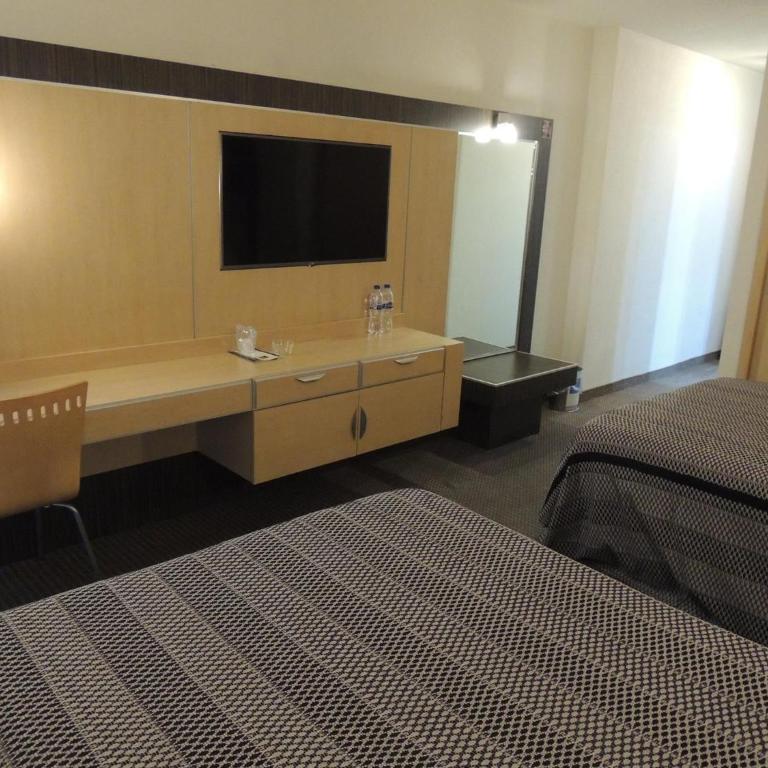 Lisboa Hotel - Twin Room - 4
