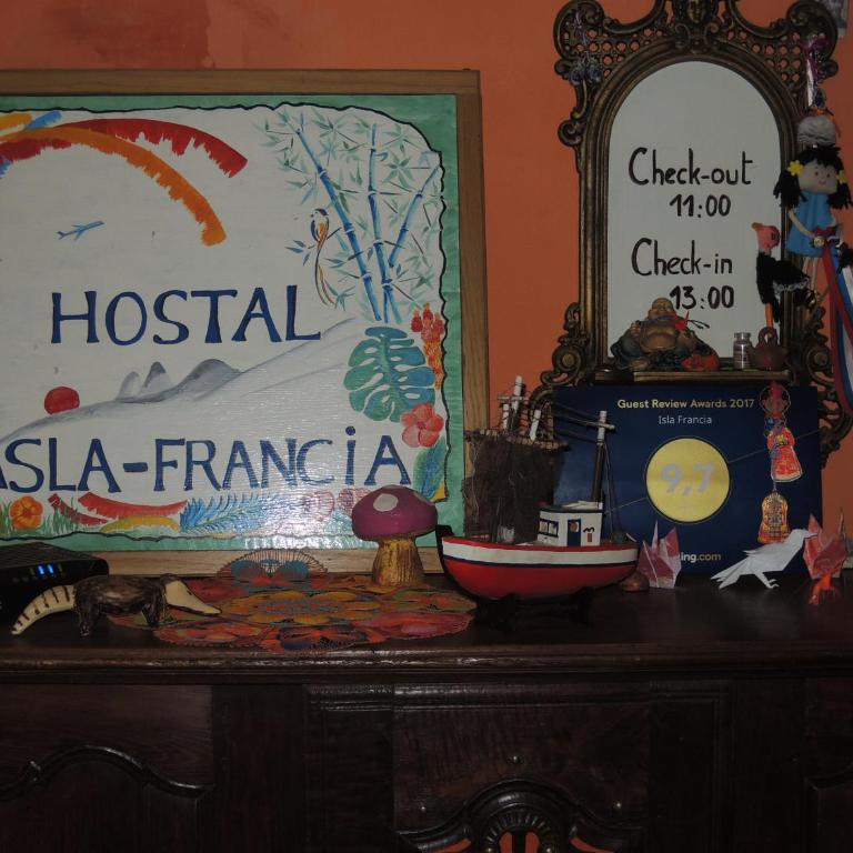 Isla Francia - 4-Bed Mixed Dormitory Room - 1
