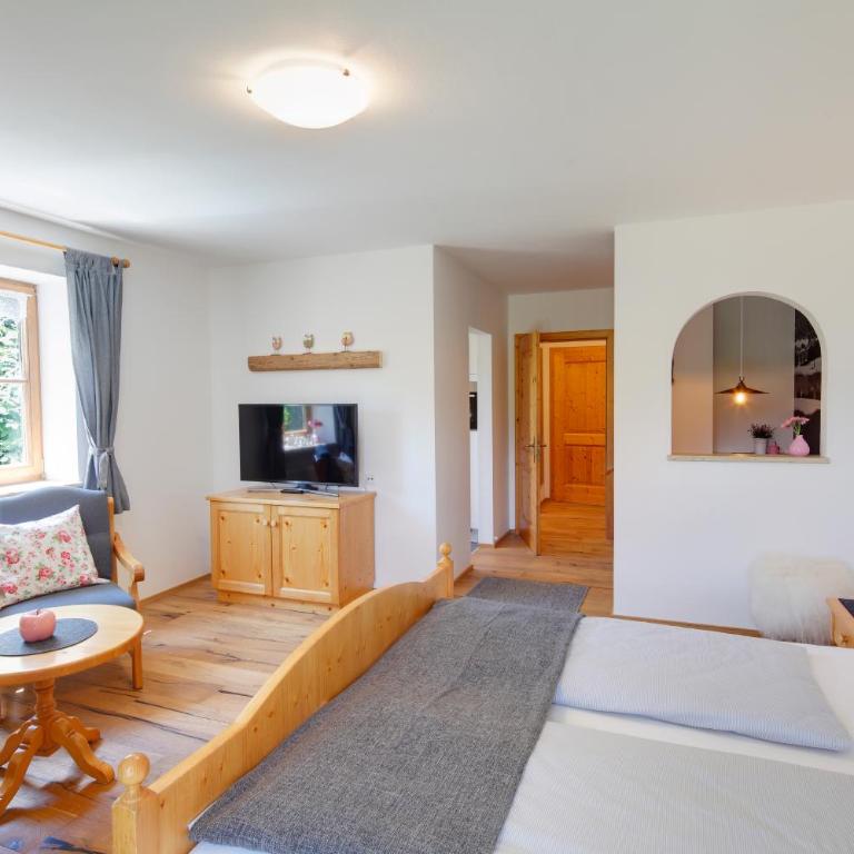 Ferienhof AllgäuMax - Apartment 11 mit Bergblick - 11