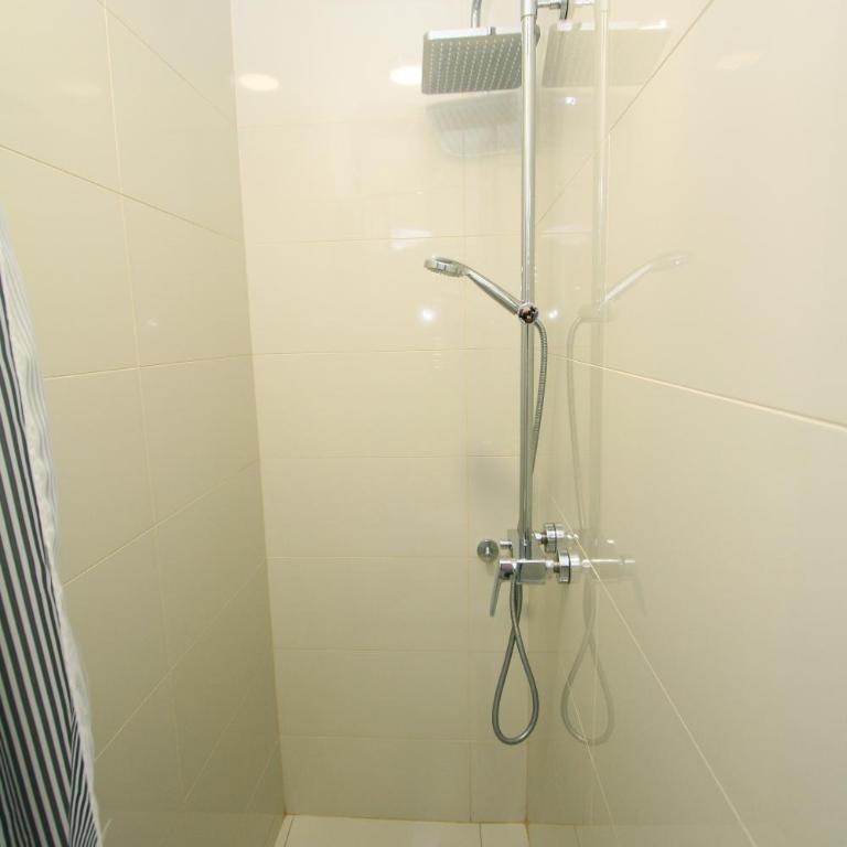 Guesthouse Villa Inn - Double Room - 8