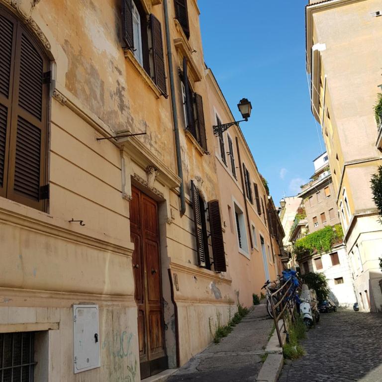 La Roma di Camilla in Trastevere - Appartamento su 2 Livelli - 36