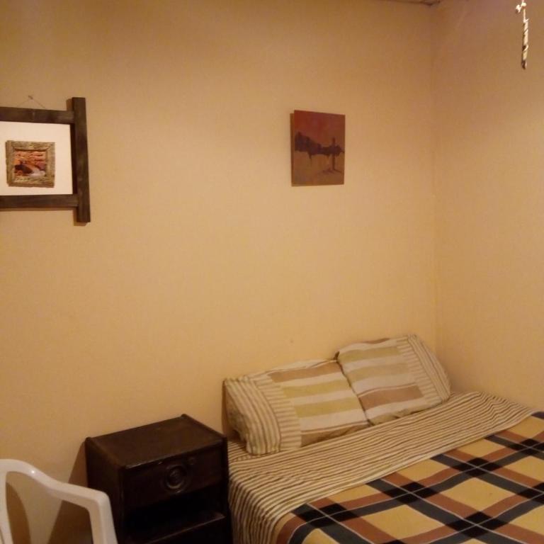 Tilcara Mistica Hostel - Habitación Doble con baño compartido - 1 o 2 camas - 4