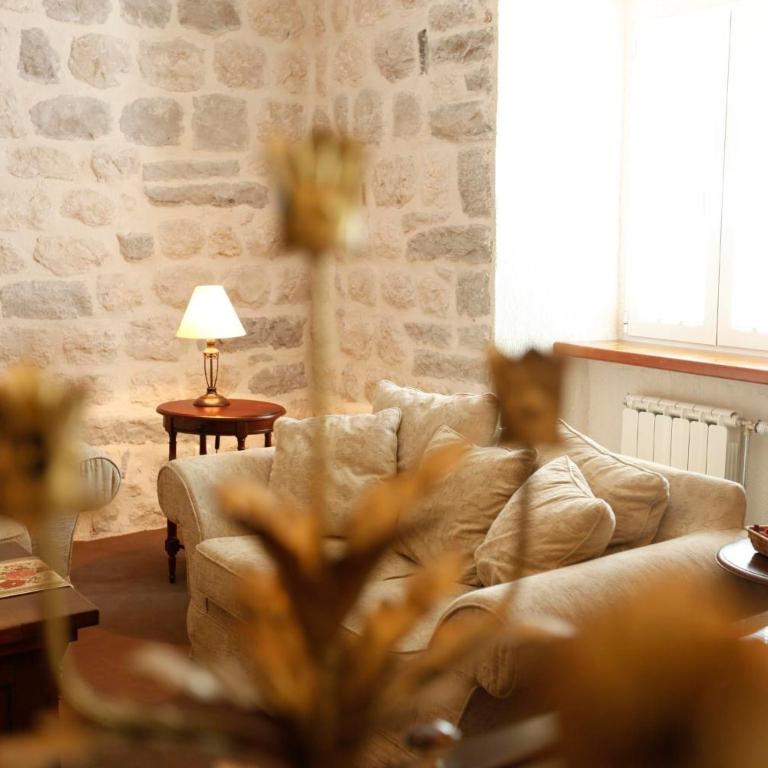 Palazzo Radomiri Heritage Boutique Hotel - Deluxe Suite - 8