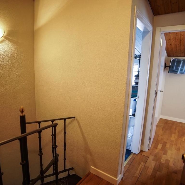 Apartments Madrid Principe 2 - Penthouse Apartment with Terrace - 35