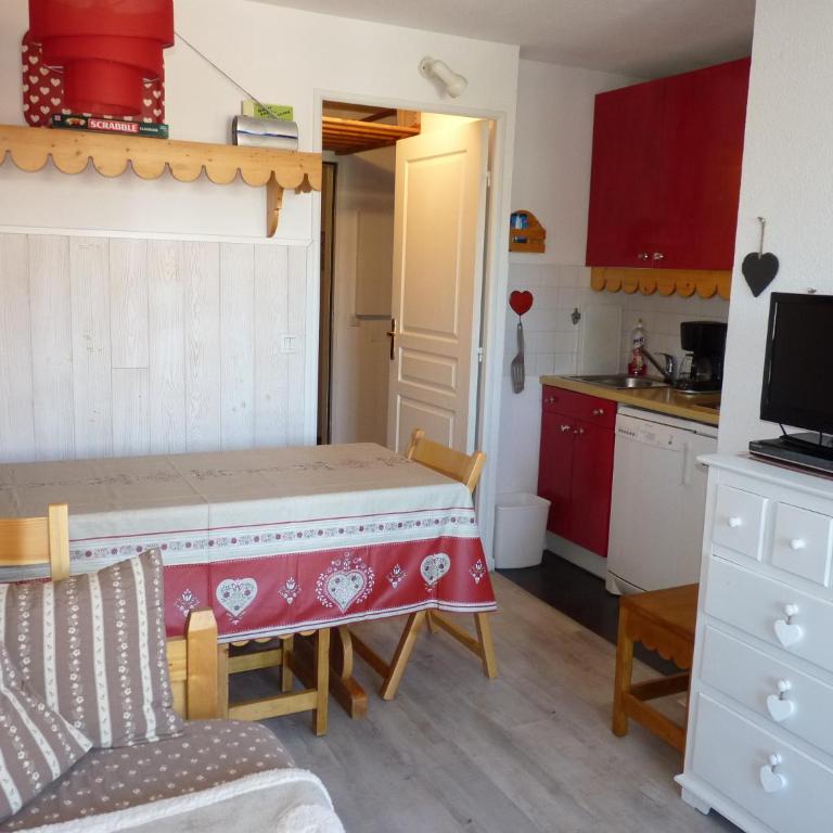 Appart 4 p pied des pistes Risoul 1850 - Appartement avec Vue sur la Montagne - 10