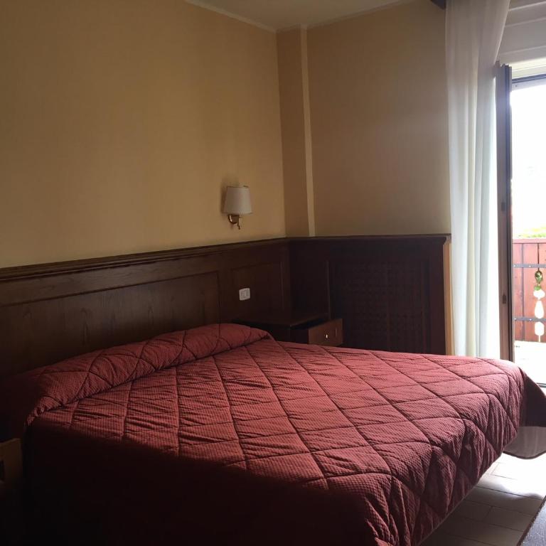 Hotel Sporting - Habitación Doble con balcón - 1