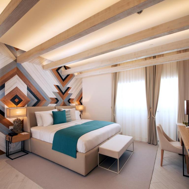 Lazure Hotel & Marina - Deluxe Room - Historical Building - 1