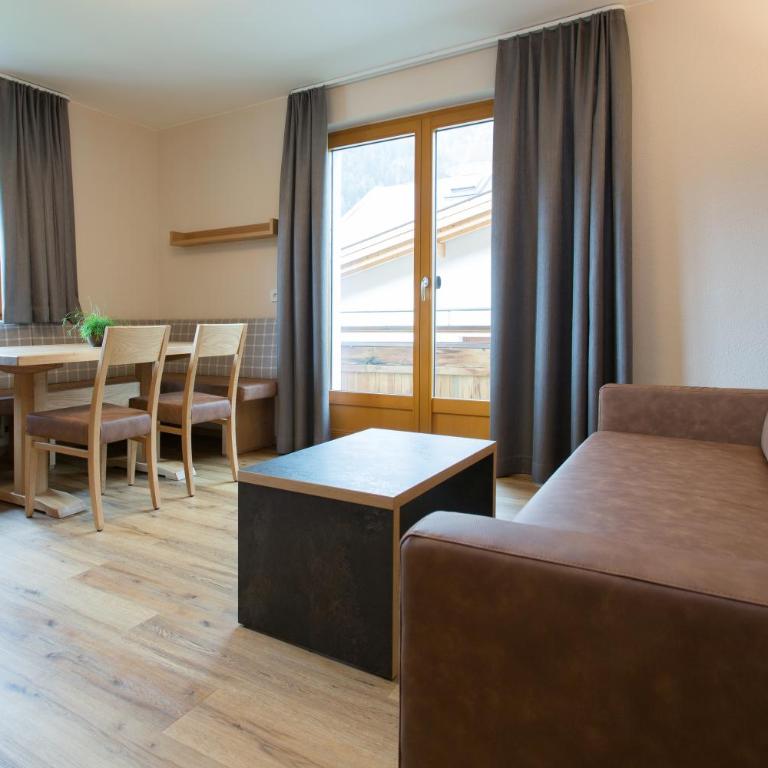 Apart Val Sula - Apartment mit Balkon - 3