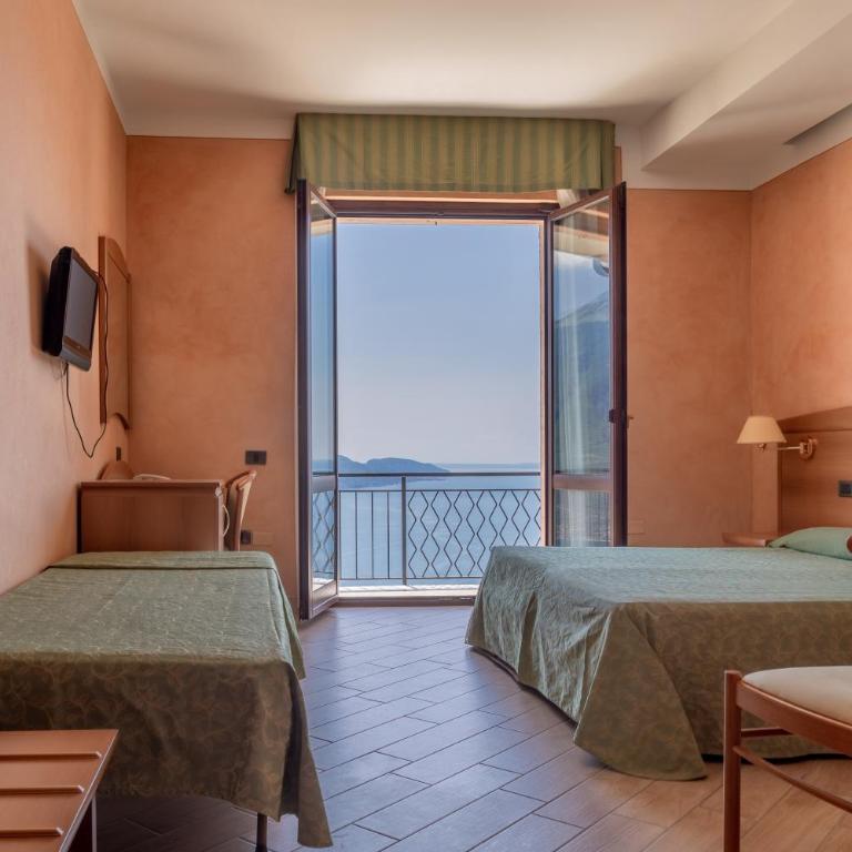 Park Hotel Zanzanù - Camera Matrimoniale/Doppia con Letti Singoli con Vista Lago. - 1