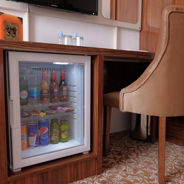 New Hotel - Standard Family Room (2 Adults + 3 Children) - 5