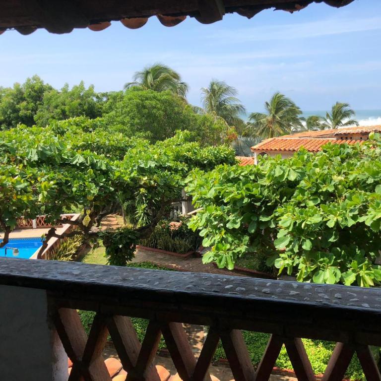 Hotel Arcoiris - Habitación Doble con balcón y vistas al mar - 3