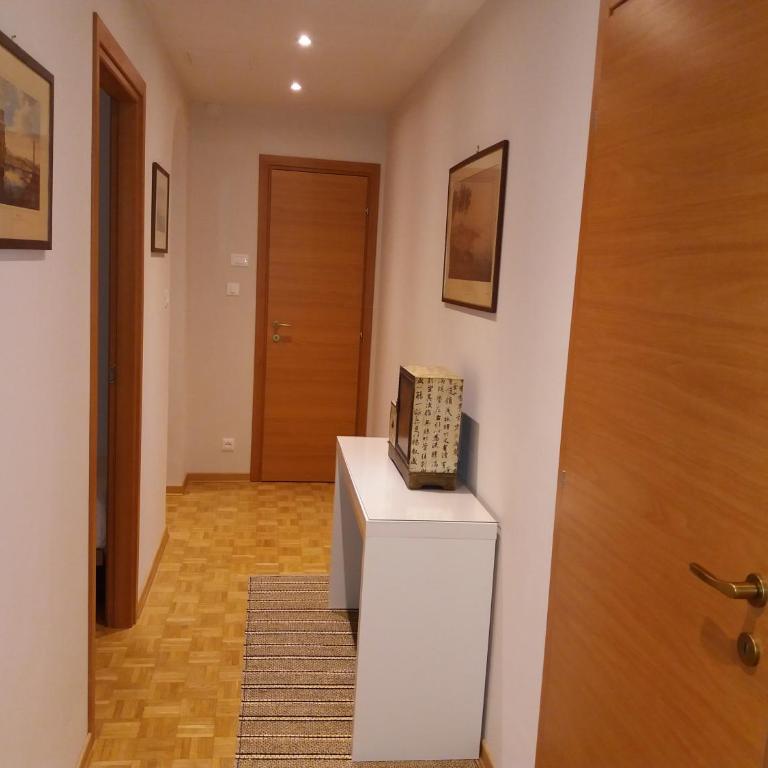 IR Panoramic - Appartamento Deluxe con 2 Camere da Letto e Balcone - 7