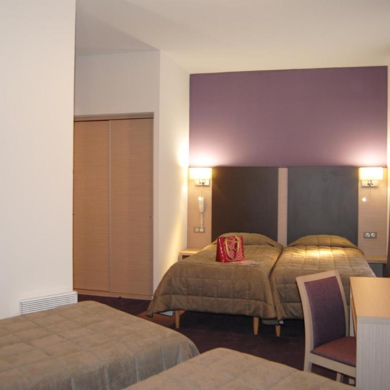Hôtel Roc de Massabielle - Quadruple Room - 2