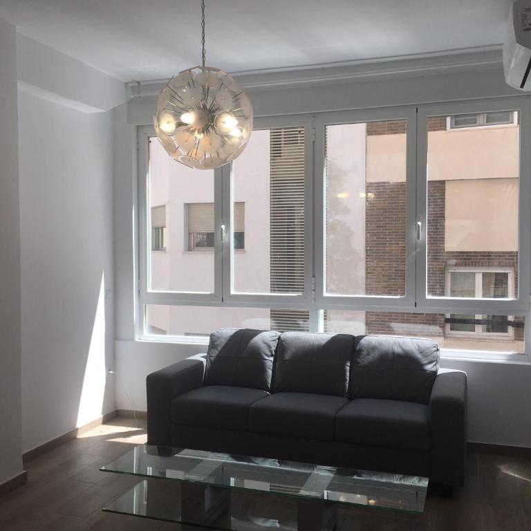 Alicante centre ,Plage et Quartier animé,Wifi ,Climatisation - Apartment - 1