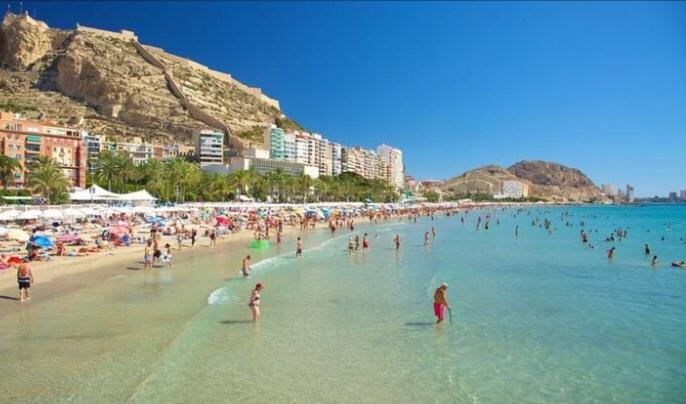 Alicante centre ,Plage et Quartier animé,Wifi ,Climatisation - Apartment - 15
