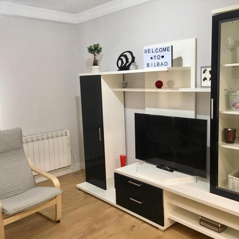 Coqueto junto a Casco Viejo - Two-Bedroom Apartment - 6