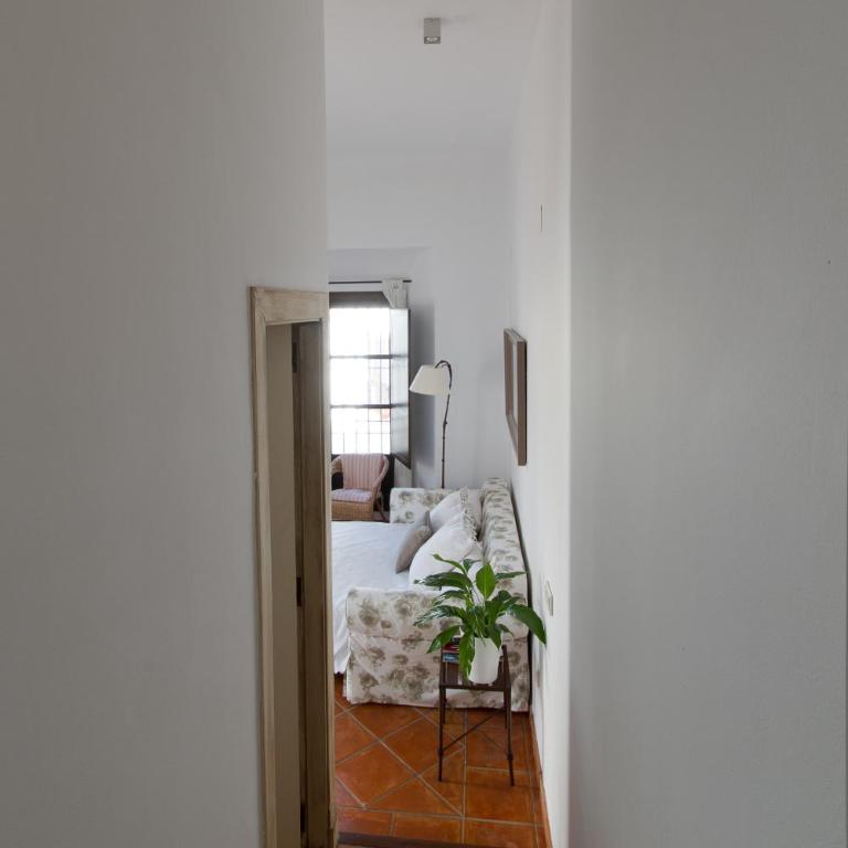 Apartamentos Los Patios de la Judería - Duplex Apartment with Terrace - 5