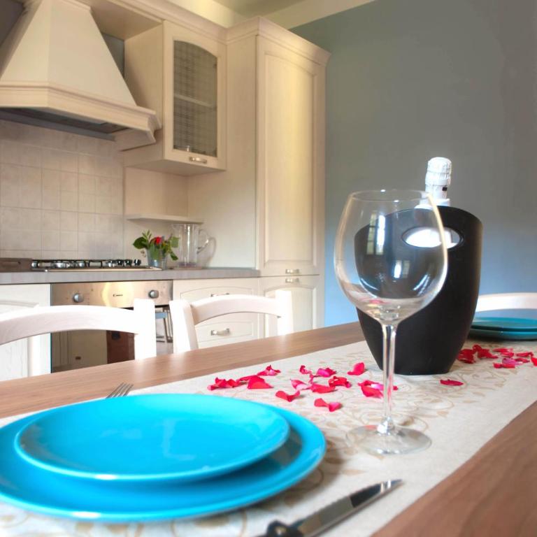 CASALE LA FATA -tipico toscano immerso nelle colline tra Lucca e Versilia, 6 appartamenti indipendenti - Apartment mit 2 Schlafzimmern - 24