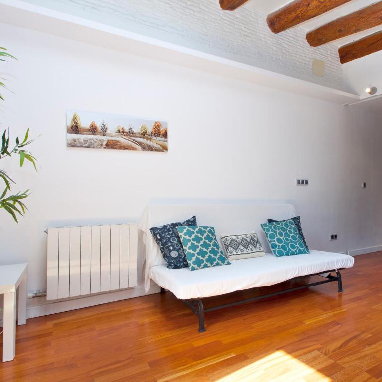 Barcelona Igualada Apartment - Deluxe Apartment - 7