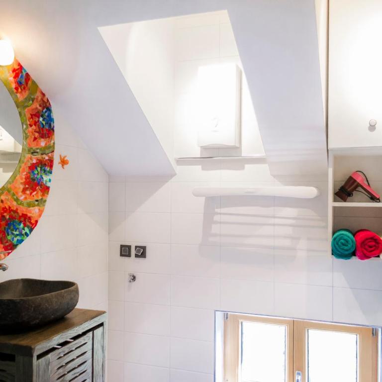 Central Park Apartments - Duplex One-Bedroom Apartment - 7