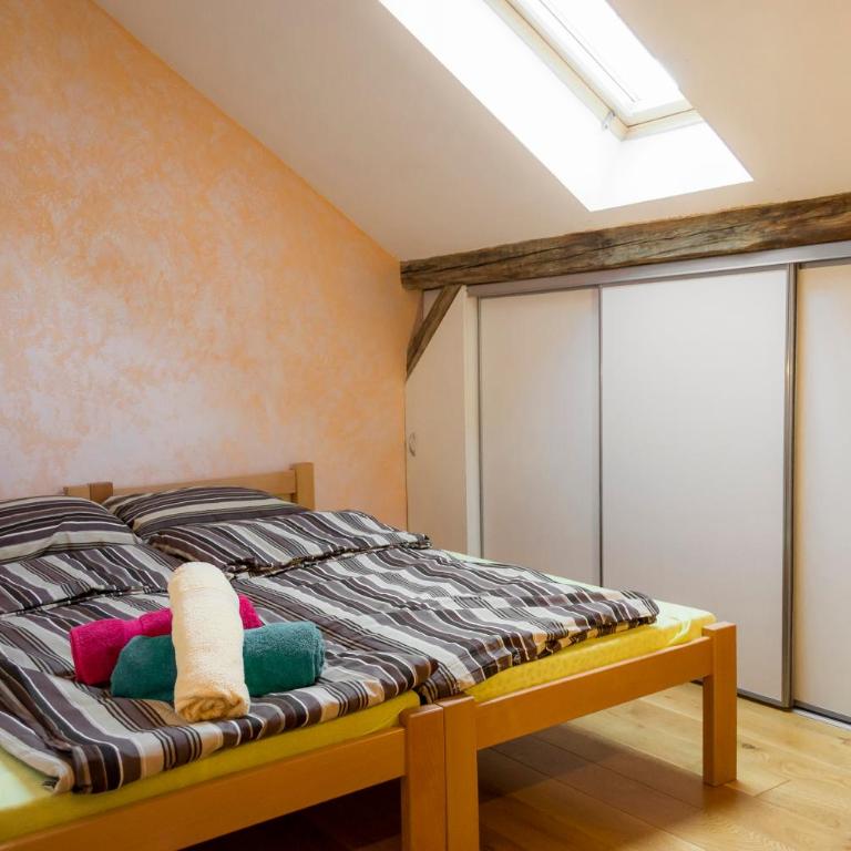 Central Park Apartments - Duplex One-Bedroom Apartment - 9