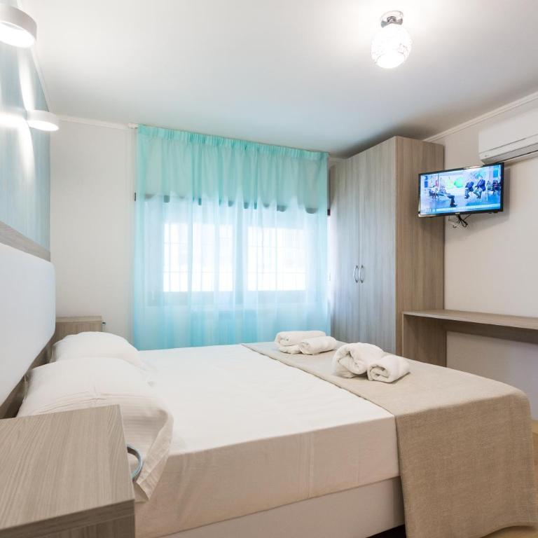 Luciano Laterani Guest House - Camera Matrimoniale/Doppia con Letti Singoli con Bagno Privato - 5