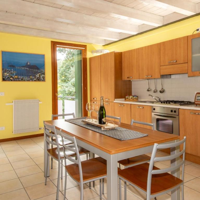 House Smeraldo by Holiday World - Appartamento - 3