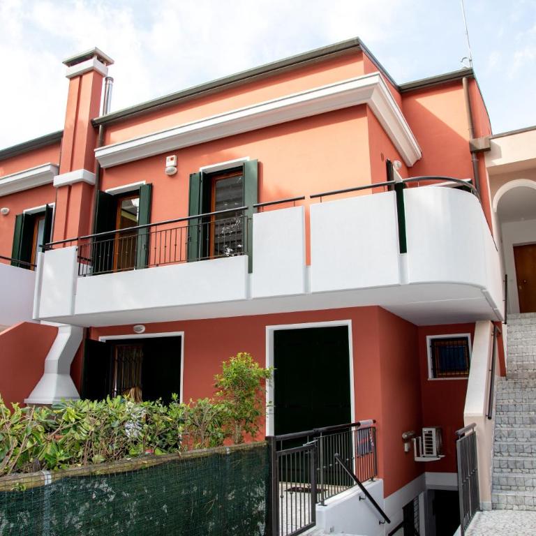 House Smeraldo by Holiday World - Appartamento - 1