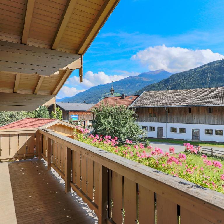 Chalet in Bramberg near Ski Slopes - Apartment mit 4 Schlafzimmern - 14