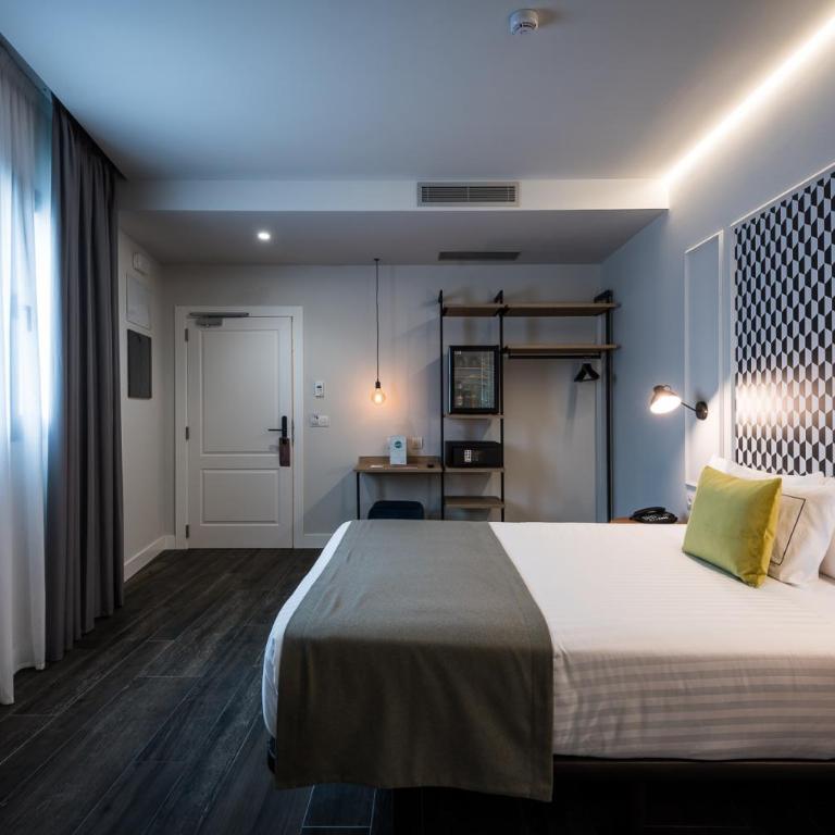 Intelier Victoria - Habitación Estándar - 1 cama grande - 5