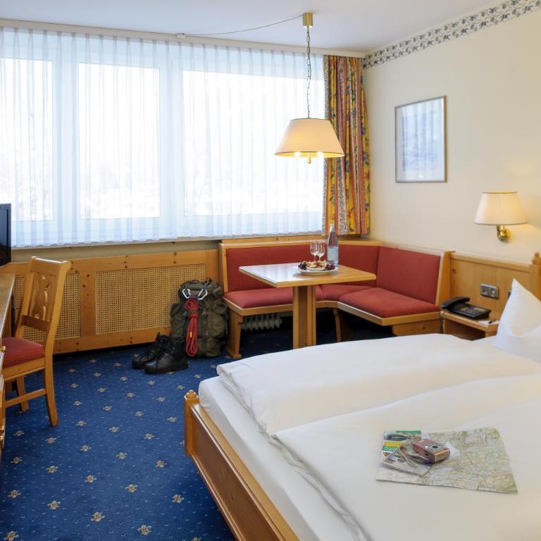 Sunday Hotel Garmisch Partenkirchen - Standard Doppelzimmer - 1