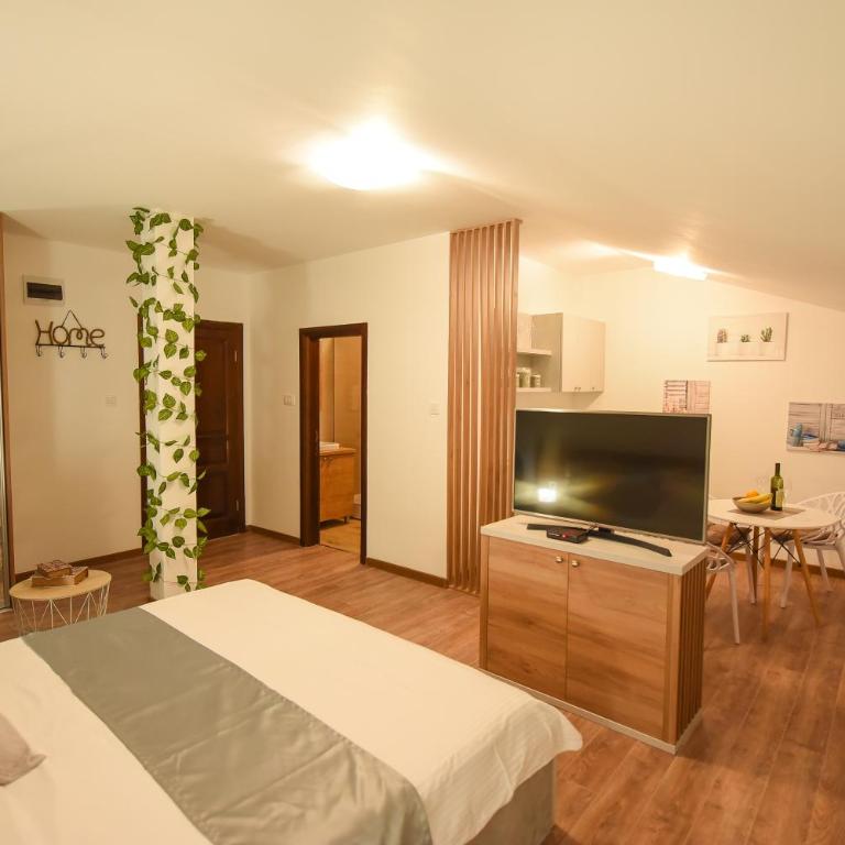 Korzo apartmani - Deluxe Apartment - 2
