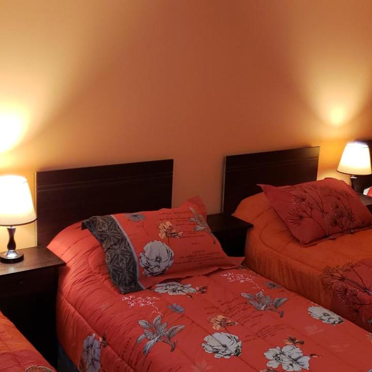 Hostal Nataly - Quadruple Room with Private Bathroom - 4