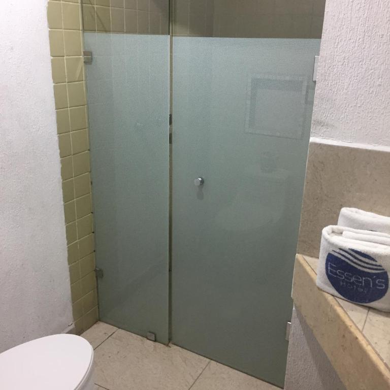 Hotel Essen's - Double Room with Two Double Beds with Lake View - 8